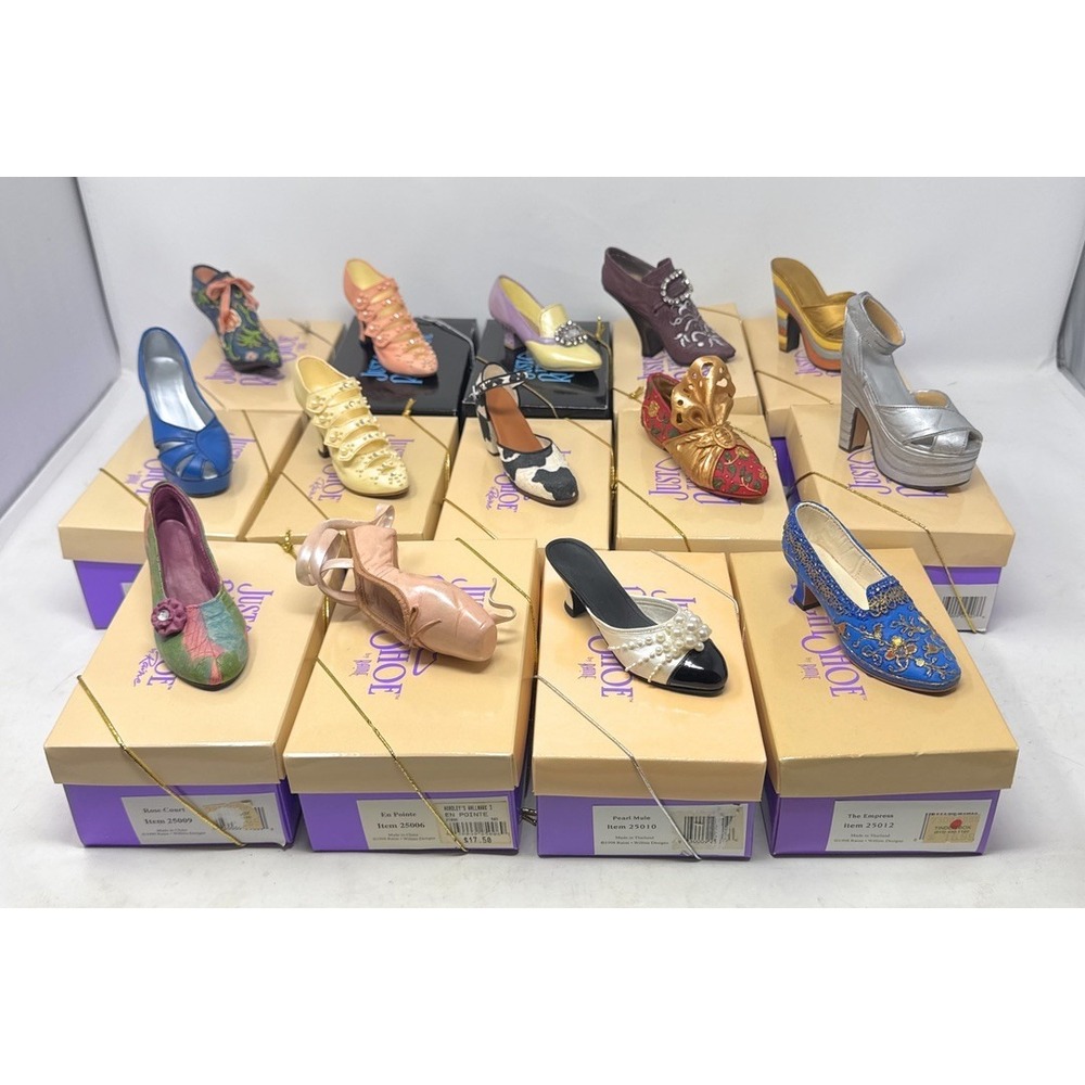 Lot of 14 Just the Right Shoe by Raine w/ Boxes & Most COAs